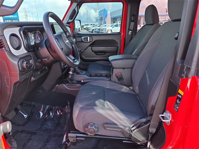 Used 2024 Jeep Wrangler Sport image 9