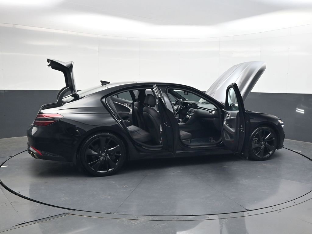 Used 2023 Genesis G70 2.0T w/ Sport Prestige Package image 35