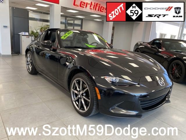Used 2021 MAZDA MX-5 Miata RF Grand Touring RWD image 1
