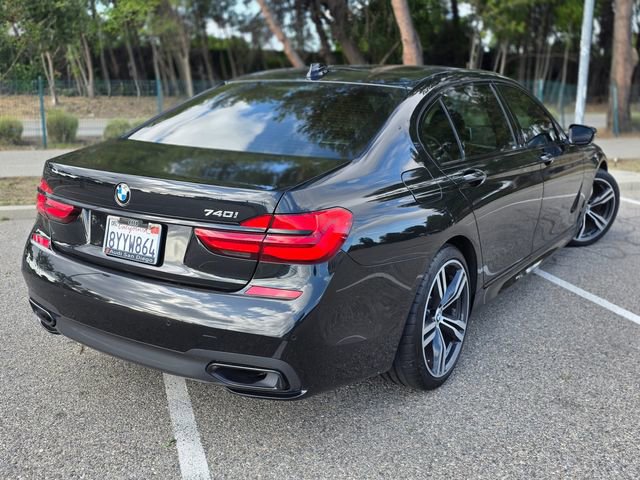 Used 2018 BMW 740i RWD image 28