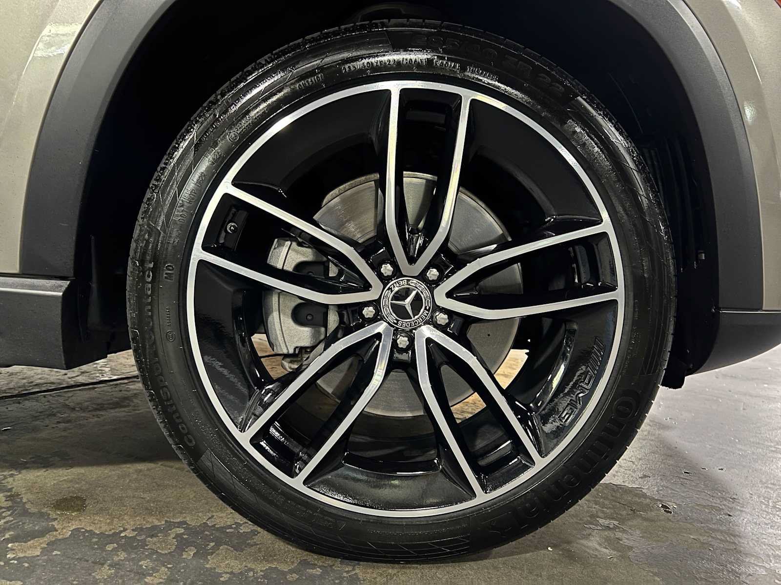 Certified 2021 Mercedes-Benz GLE 450 4MATIC image 9