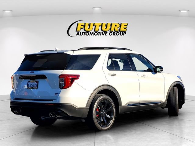 Certified 2023 Ford Explorer ST w/ Equipment Group 401A AWD/4WD image 4