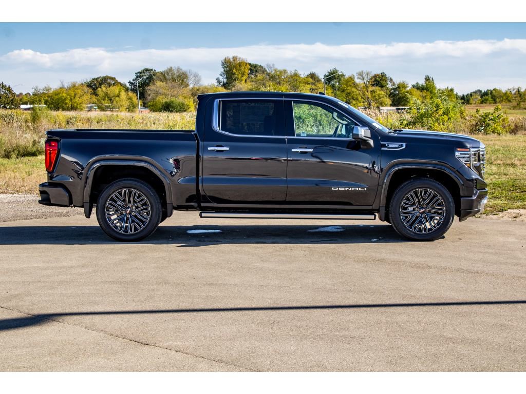 New 2026 GMC Sierra 1500 Denali image 2