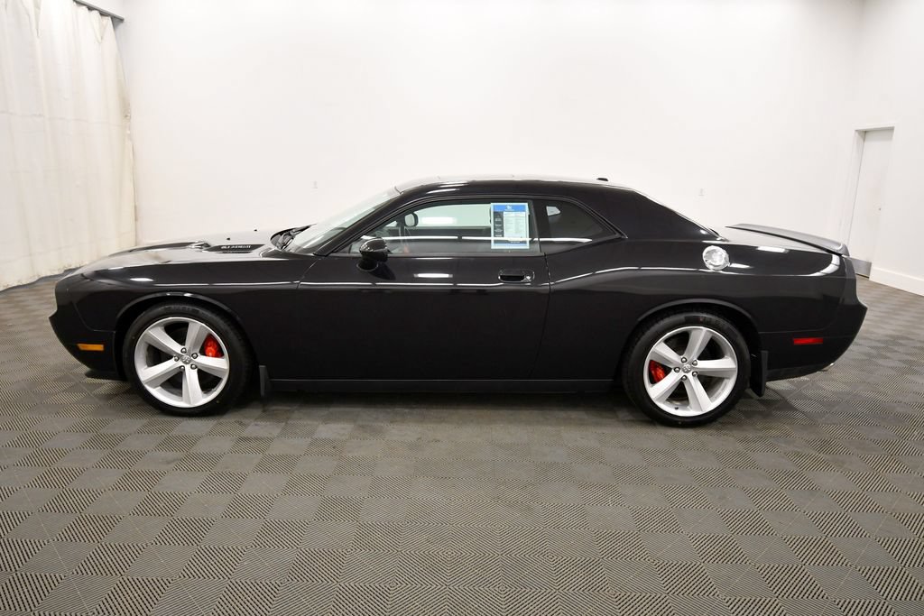 Used 2010 Dodge Challenger SRT8 w/ SRT Option Group II RWD image 4