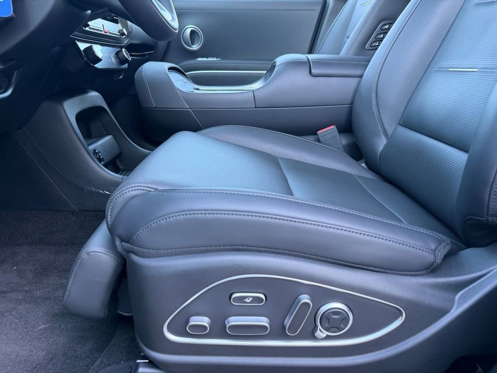 New 2026 Hyundai Palisade Calligraphy AWD/4WD image 11