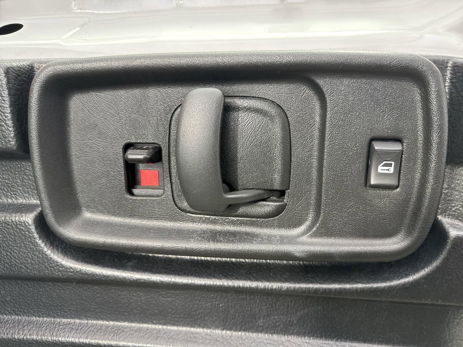 Used 2023 Chevrolet Express 2500 w/ Driver Convenience Package image 32