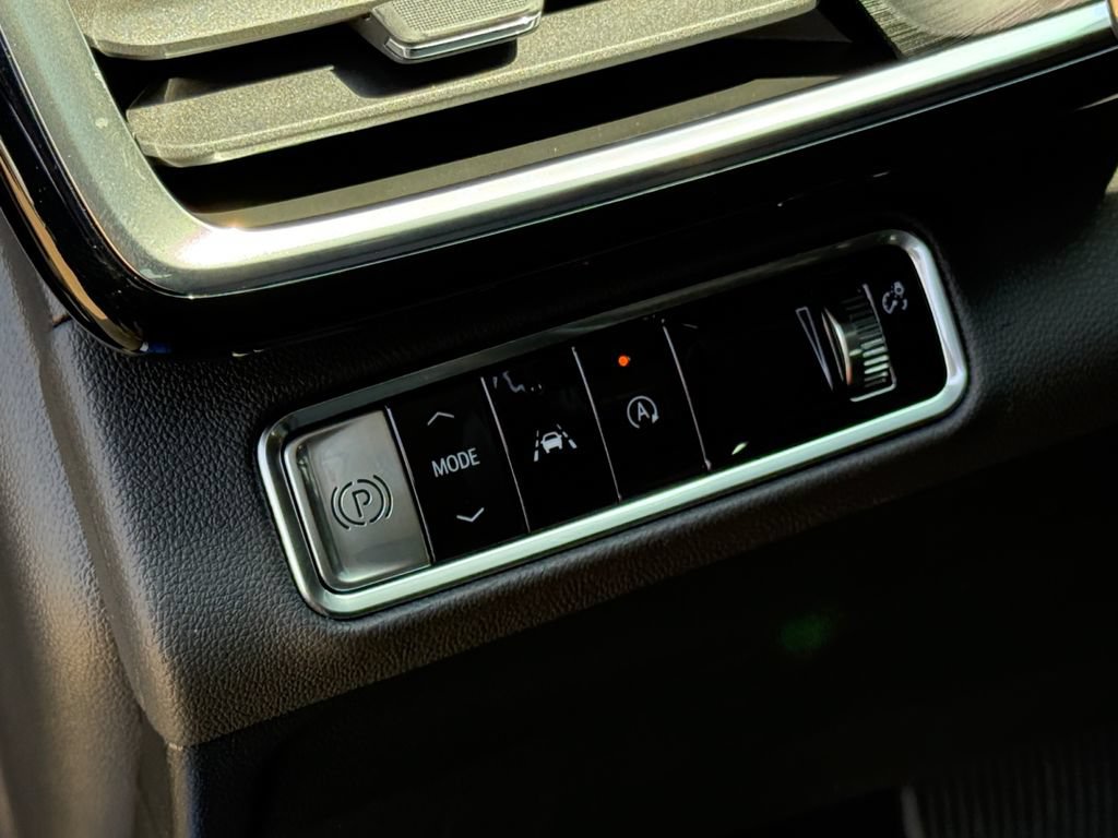 New 2026 Buick Envision Preferred AWD/4WD image 18