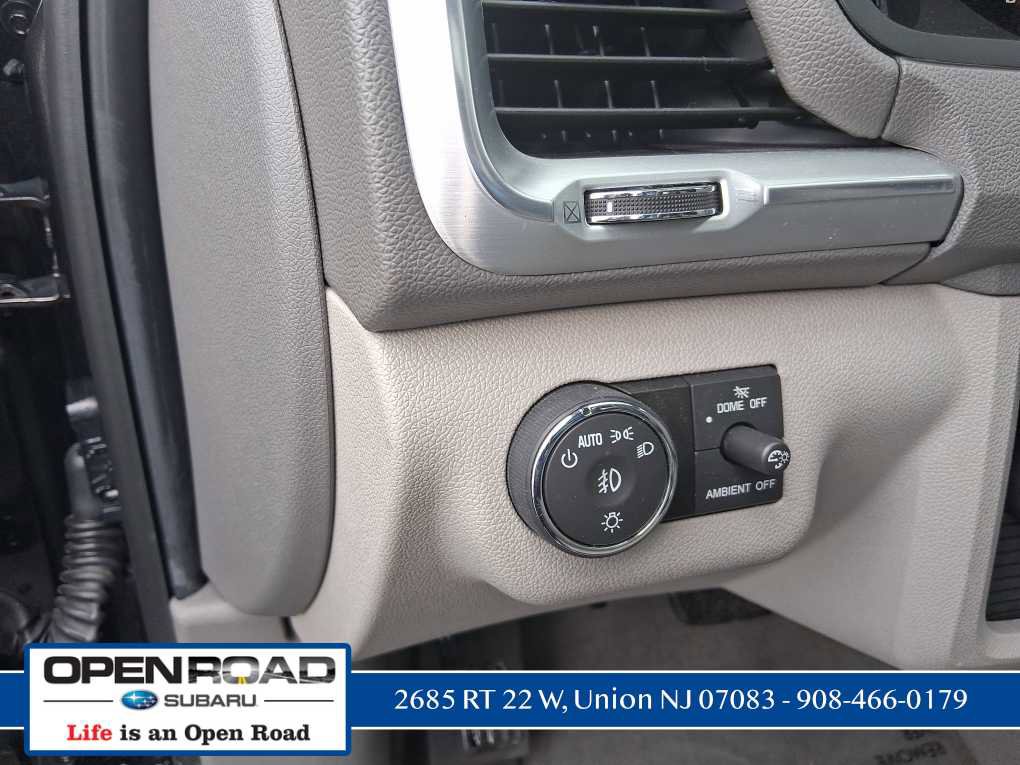 Used 2017 GMC Acadia Limited SLT image 17