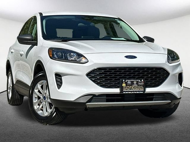 Used 2022 Ford Escape SE w/ Convenience Package AWD/4WD image 2