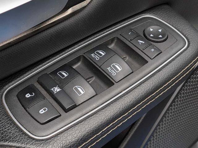 Used 2022 RAM 1500 Rebel w/ Night Edition image 17