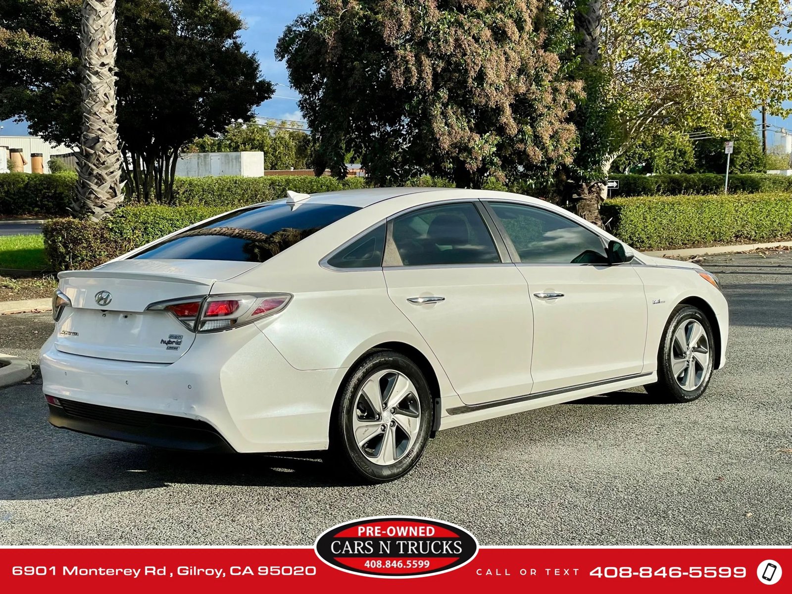 Used 2017 Hyundai Sonata Limited FWD image 4