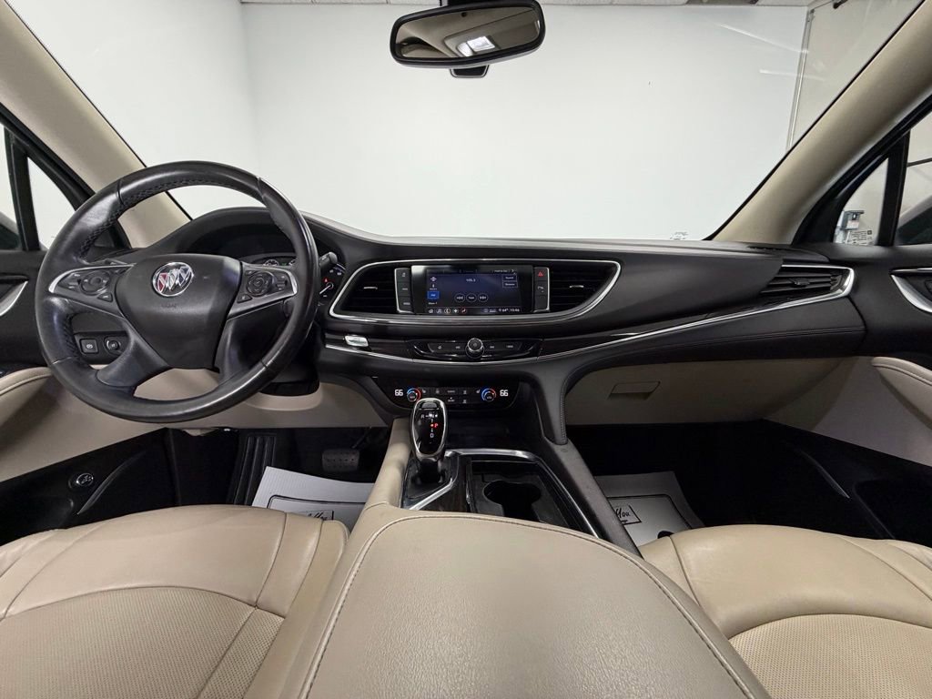 Used 2021 Buick Enclave Essence w/ Sport Touring Edition image 12