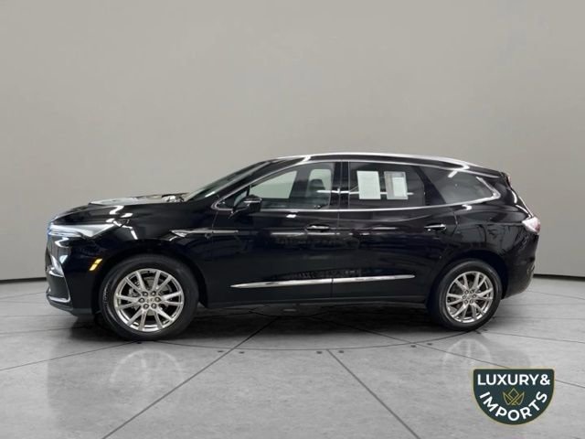 Used 2023 Buick Enclave Premium w/ Experience Buick Package AWD/4WD image 3