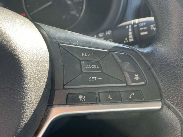 Used 2023 Nissan Kicks SV FWD image 24