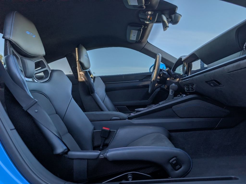 Certified 2022 Porsche 911 GT3 image 17