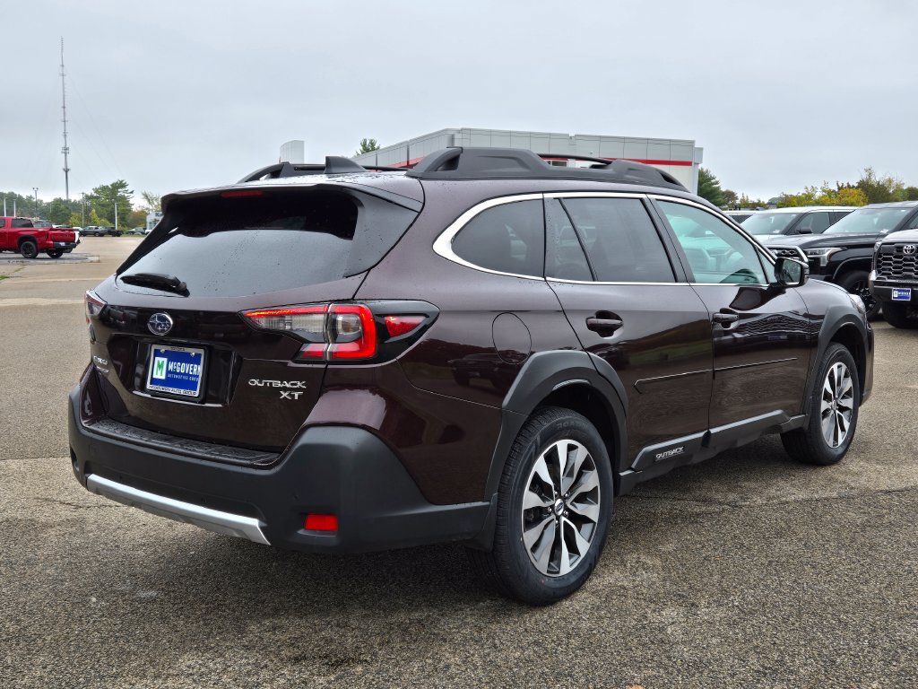 Used 2025 Subaru Outback Limited XT AWD/4WD image 6