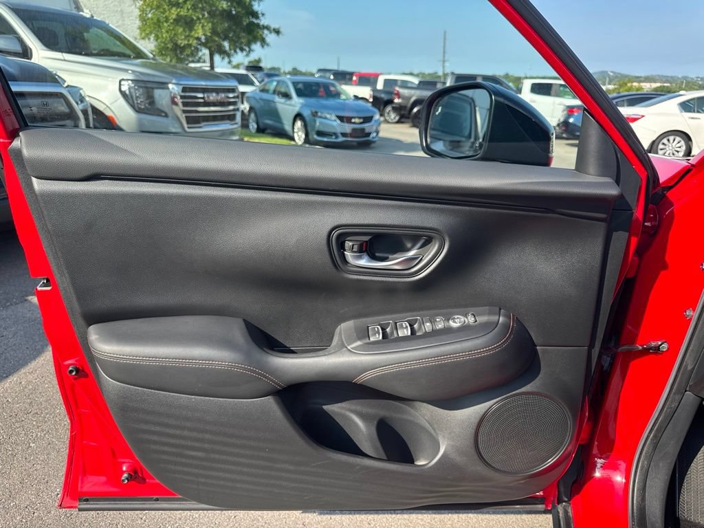 Used 2024 Honda HR-V Sport image 10