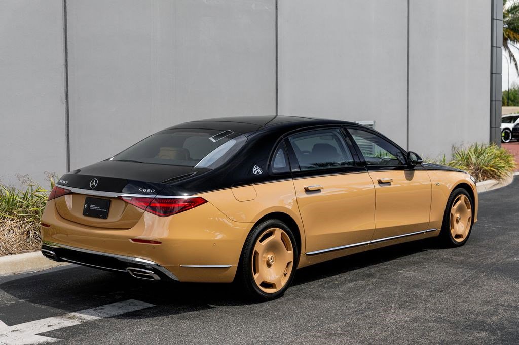 Used 2023 Mercedes-Benz Maybach S 680 4MATIC image 5