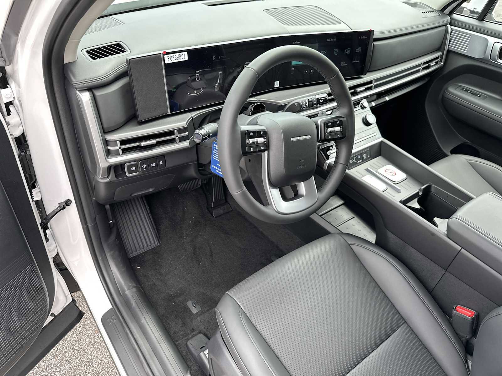 New 2026 Hyundai Santa Fe SEL FWD image 8