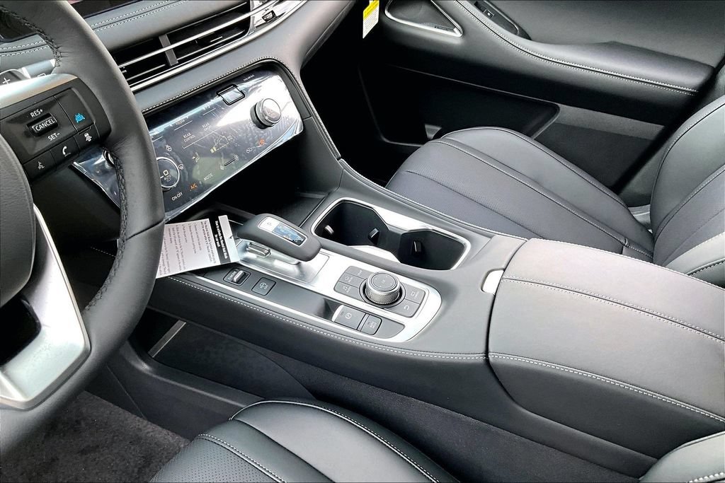 New 2026 INFINITI QX60 Luxe w/ Cargo Package FWD image 12