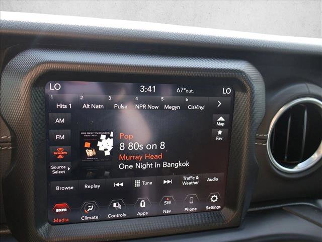 Used 2022 Jeep Gladiator Overland w/ Popular Equipment Package image 17