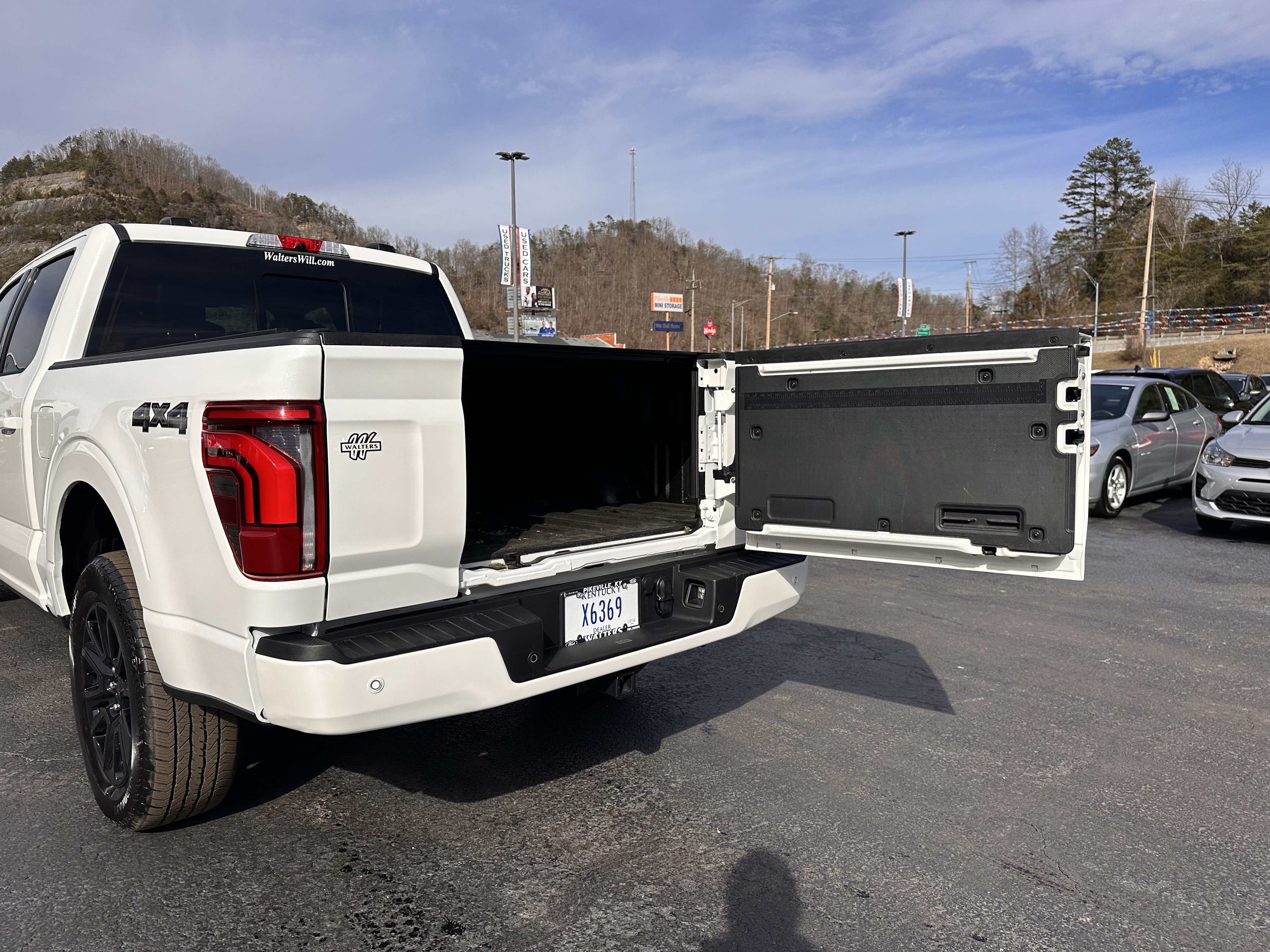 New 2025 Ford F150 Platinum w/ Equipment Group 702A High AWD/4WD image 28
