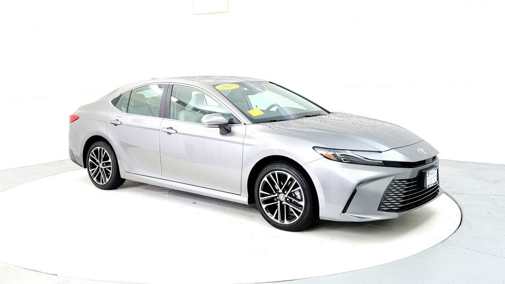 Certified 2025 Toyota Camry XLE AWD/4WD image 7