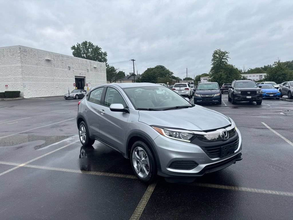 Certified 2019 Honda HR-V LX image 2