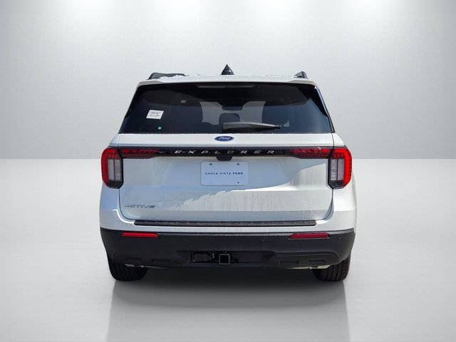 New 2026 Ford Explorer Active RWD image 5