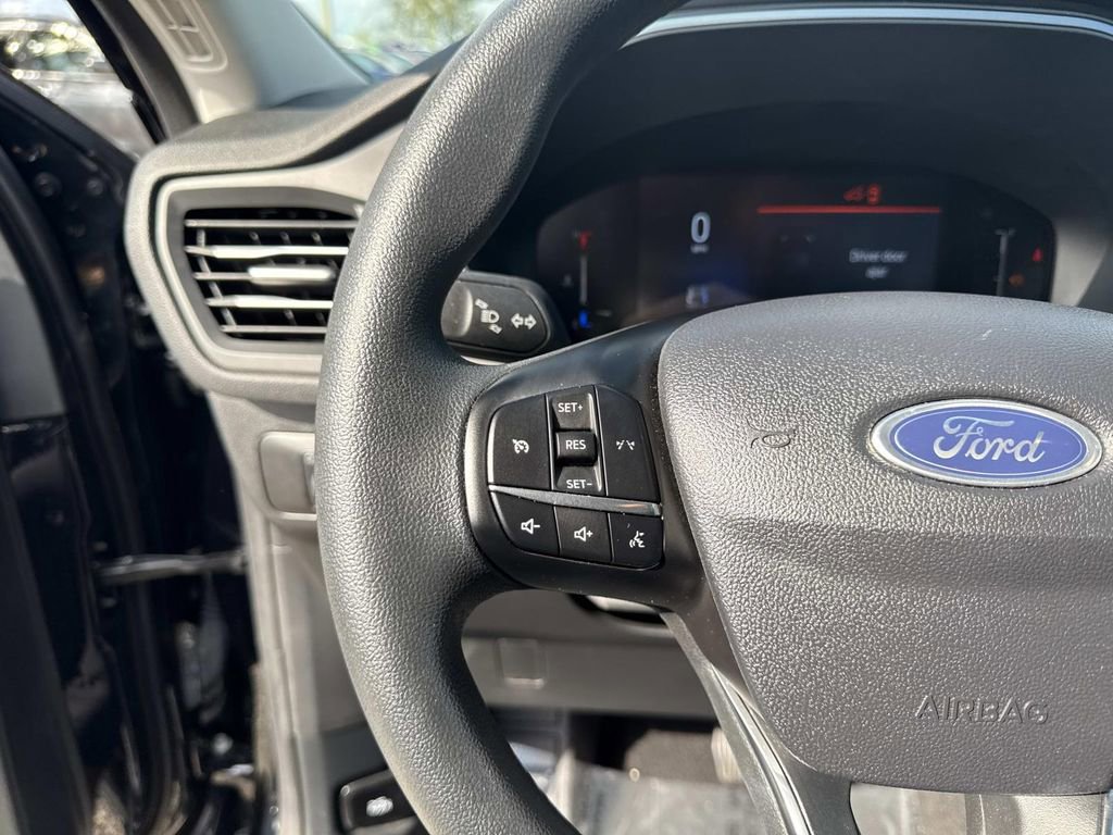 Used 2025 Ford Escape Active image 31
