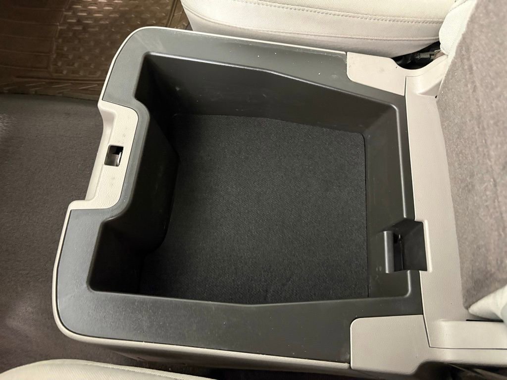 Used 2019 GMC Sierra 1500 SLE w/ SLE Value Package image 32