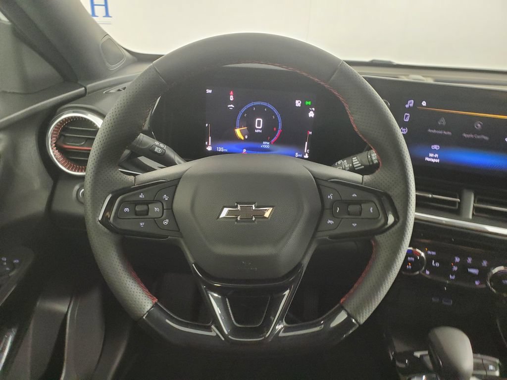 New 2026 Chevrolet Trax RS w/ Driver Confidence Package FWD image 17