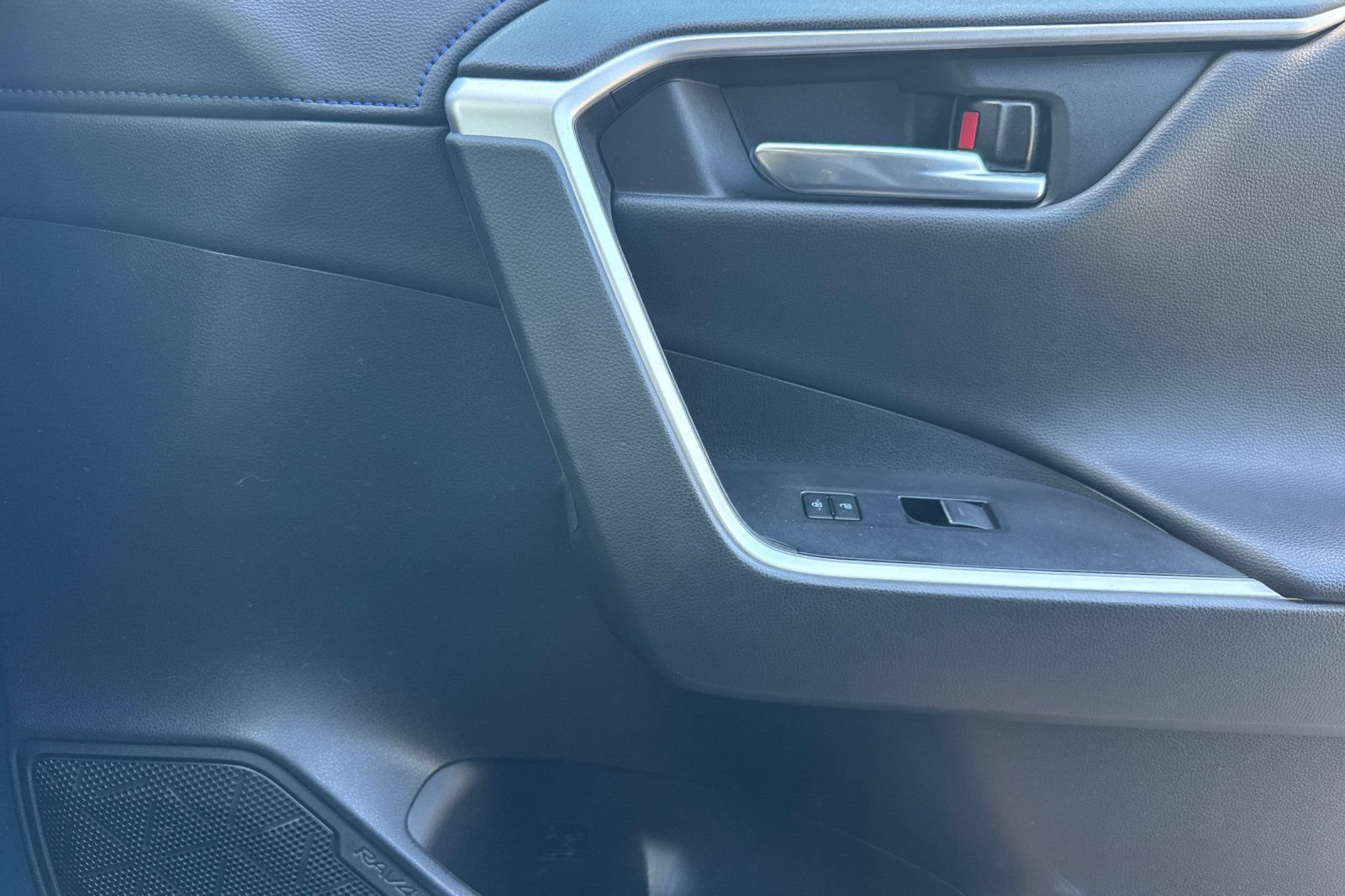 Certified 2022 Toyota RAV4 XSE AWD/4WD image 22