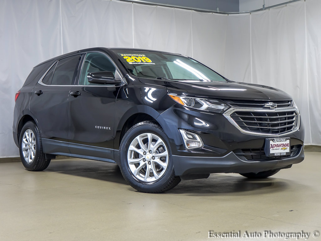 Used 2019 Chevrolet Equinox LT FWD image 2
