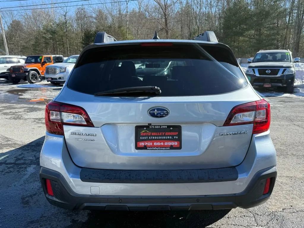 Used 2019 Subaru Outback 2.5i Limited AWD/4WD image 6