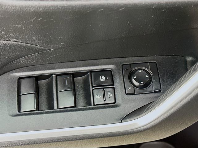 Used 2023 Toyota RAV4 LE image 19
