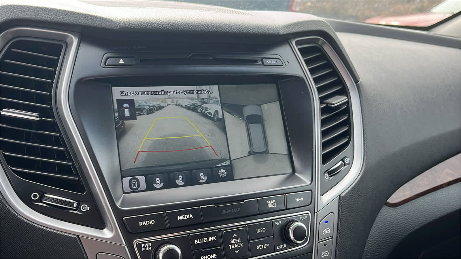 Used 2017 Hyundai Santa Fe AWD w/ SE Ultimate Tech Package 03 image 16