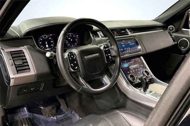 Used 2020 Land Rover Range Rover Sport HSE image 14