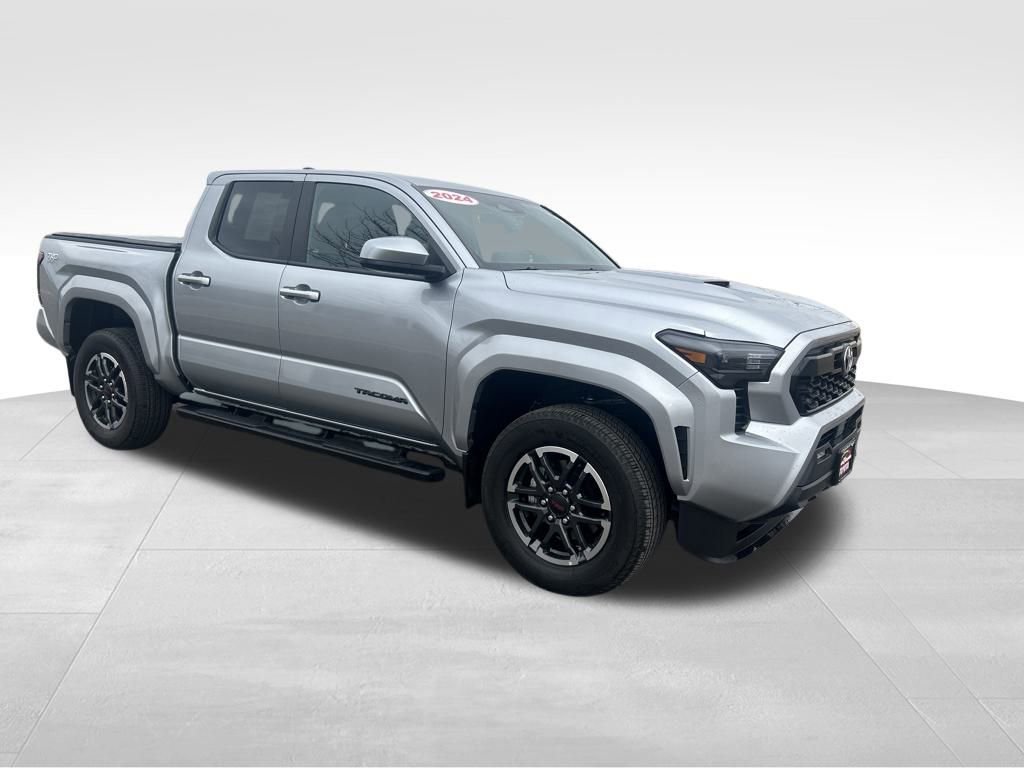 Certified 2024 Toyota Tacoma TRD Sport image 10