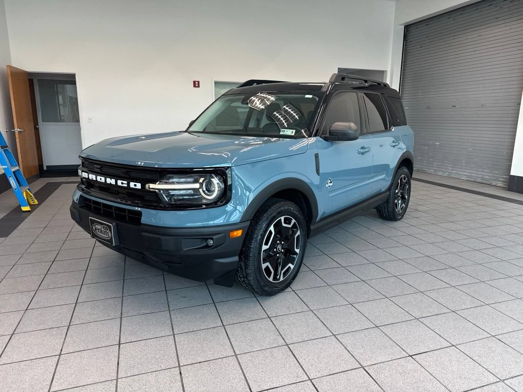 Used 2022 Ford Bronco Sport Outer Banks w/ Tech Package AWD/4WD image 8
