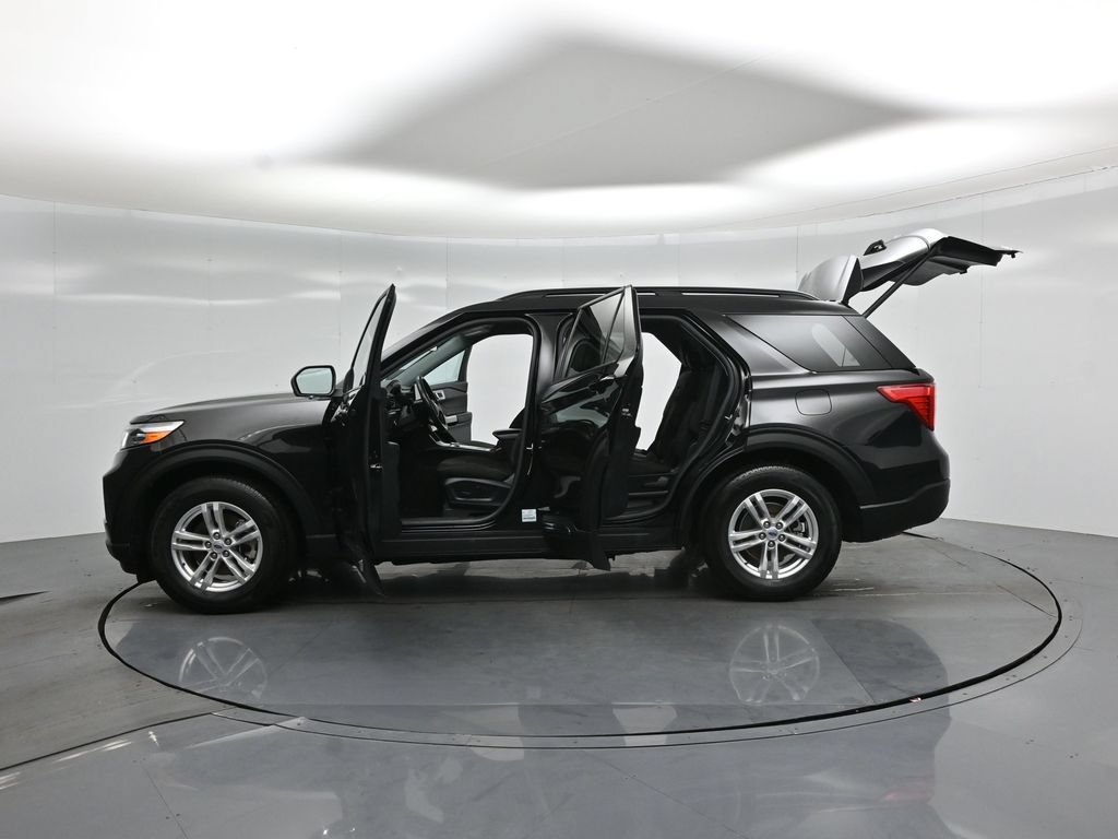 Certified 2023 Ford Explorer XLT RWD image 36