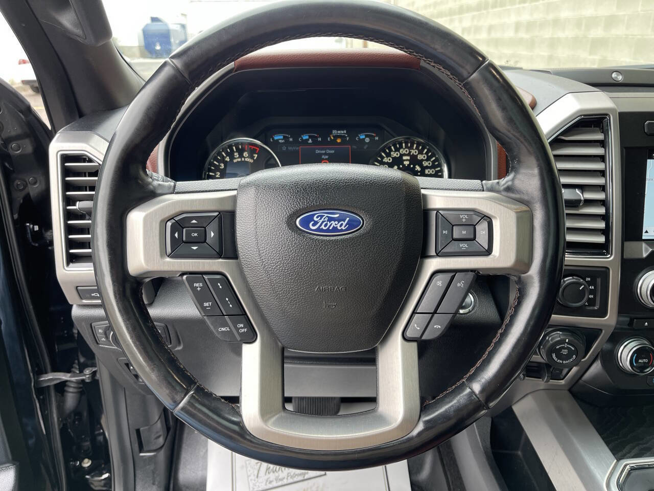 Used 2018 Ford F150 Platinum w/ Technology Package AWD/4WD image 20
