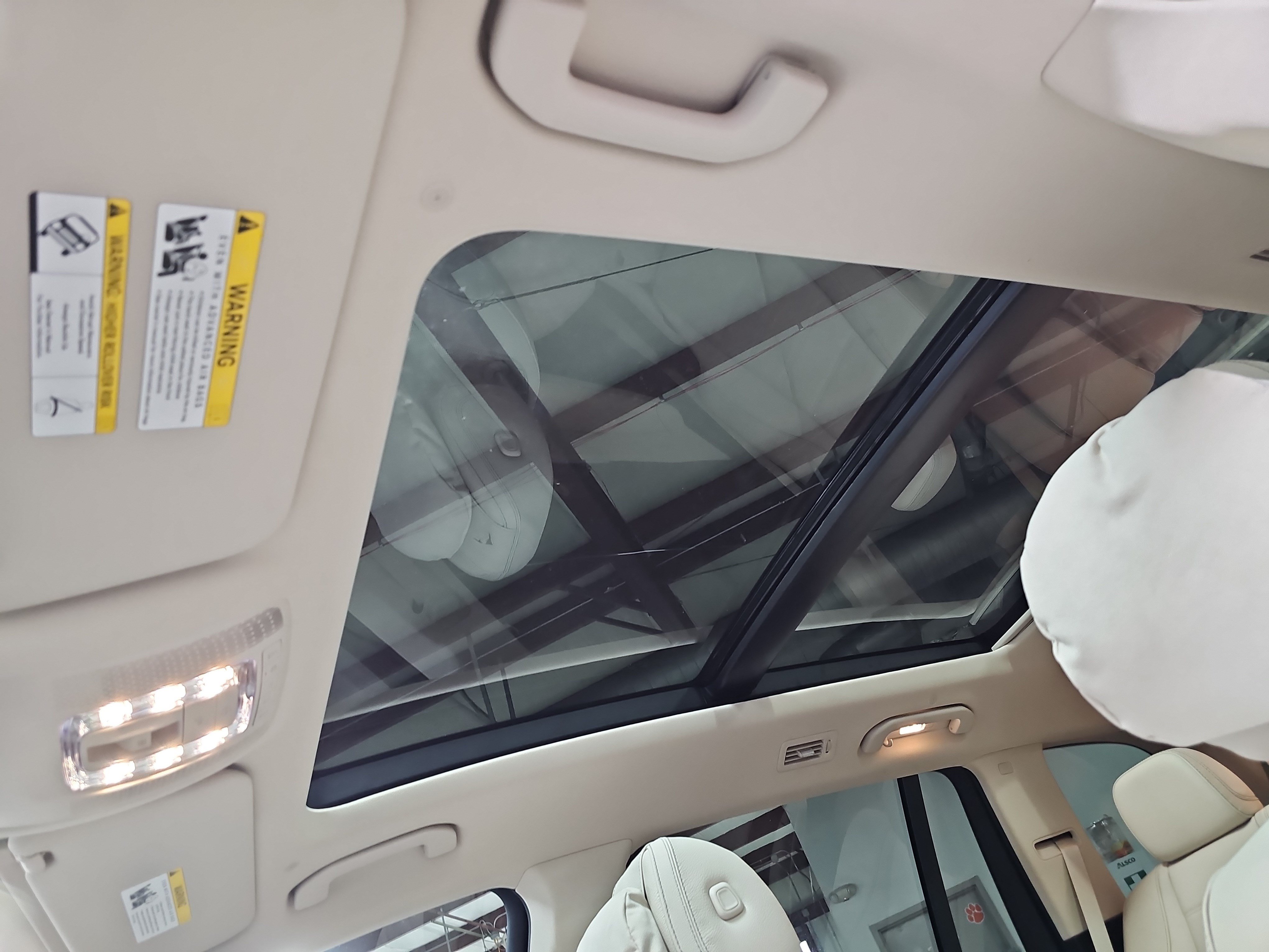 New 2026 Mercedes-Benz GLS 450 4MATIC image 32