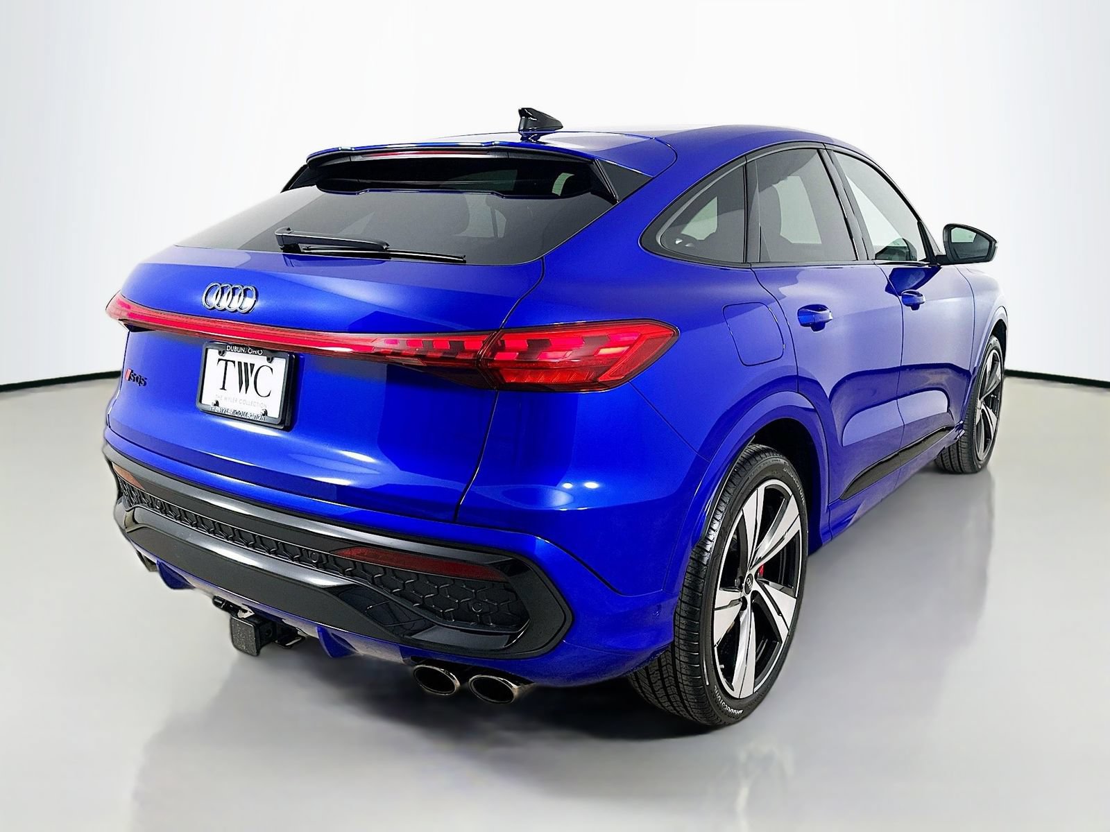 New 2026 Audi SQ5 Premium Plus AWD/4WD image 5