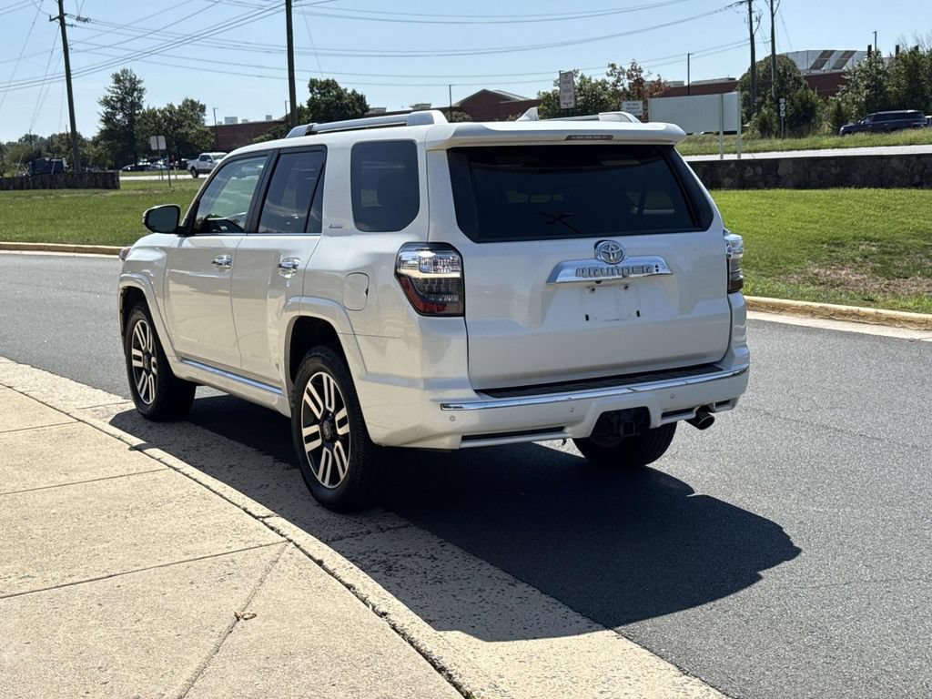 Used 2017 Toyota 4Runner Limited AWD/4WD image 21