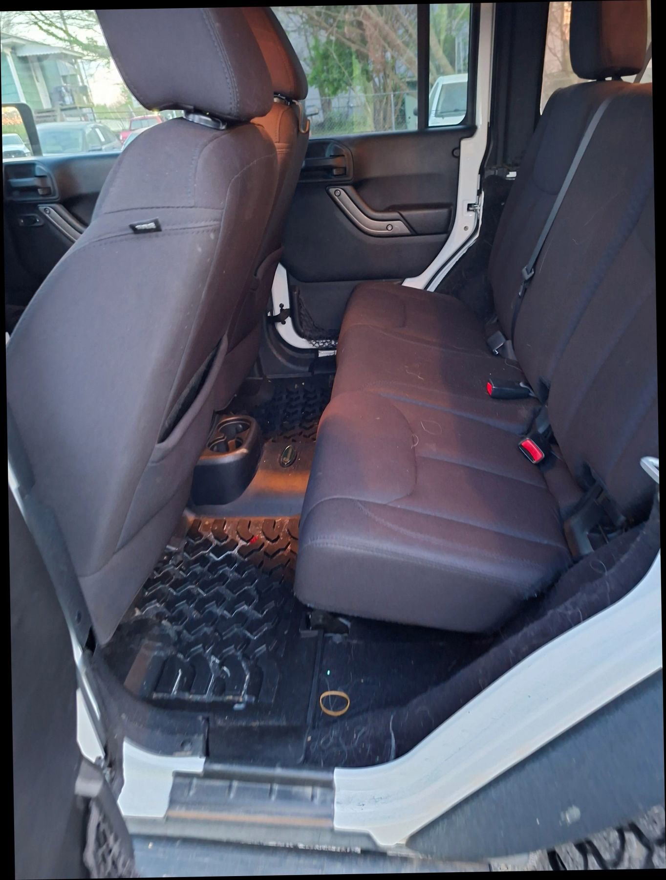 Used 2014 Jeep Wrangler Unlimited Sport w/ Quick Order Package 24S AWD/4WD image 8