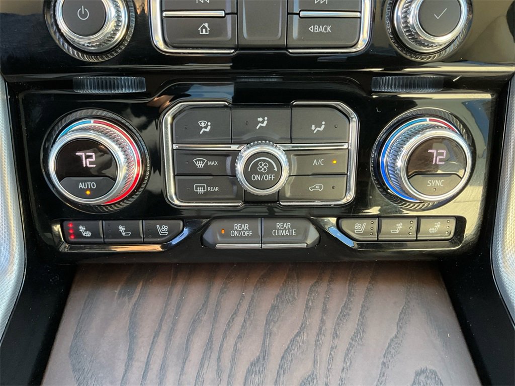 Used 2021 GMC Yukon XL Denali w/ Advanced Technology Package image 22