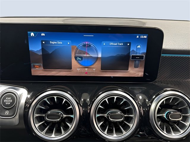 Used 2025 Mercedes-Benz GLB 35 AMG 4MATIC image 21