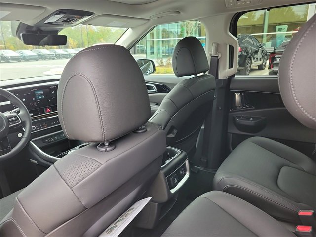 New 2026 Kia Carnival SX Prestige image 13
