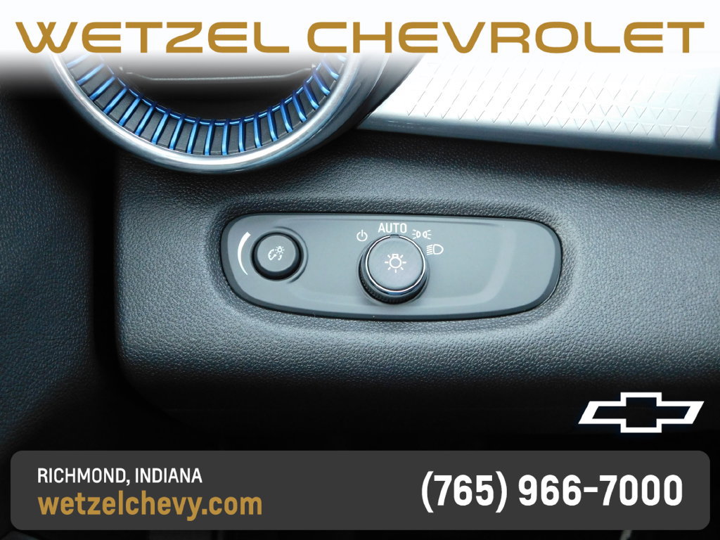 New 2026 Chevrolet Trax LT w/ Midnight Edition FWD image 26